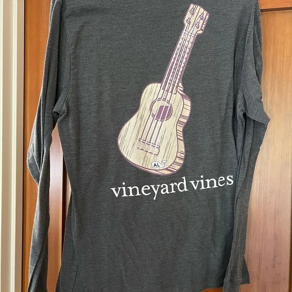 Vineyard vines guitar long sleeve tee Small - Picture 4 of 4